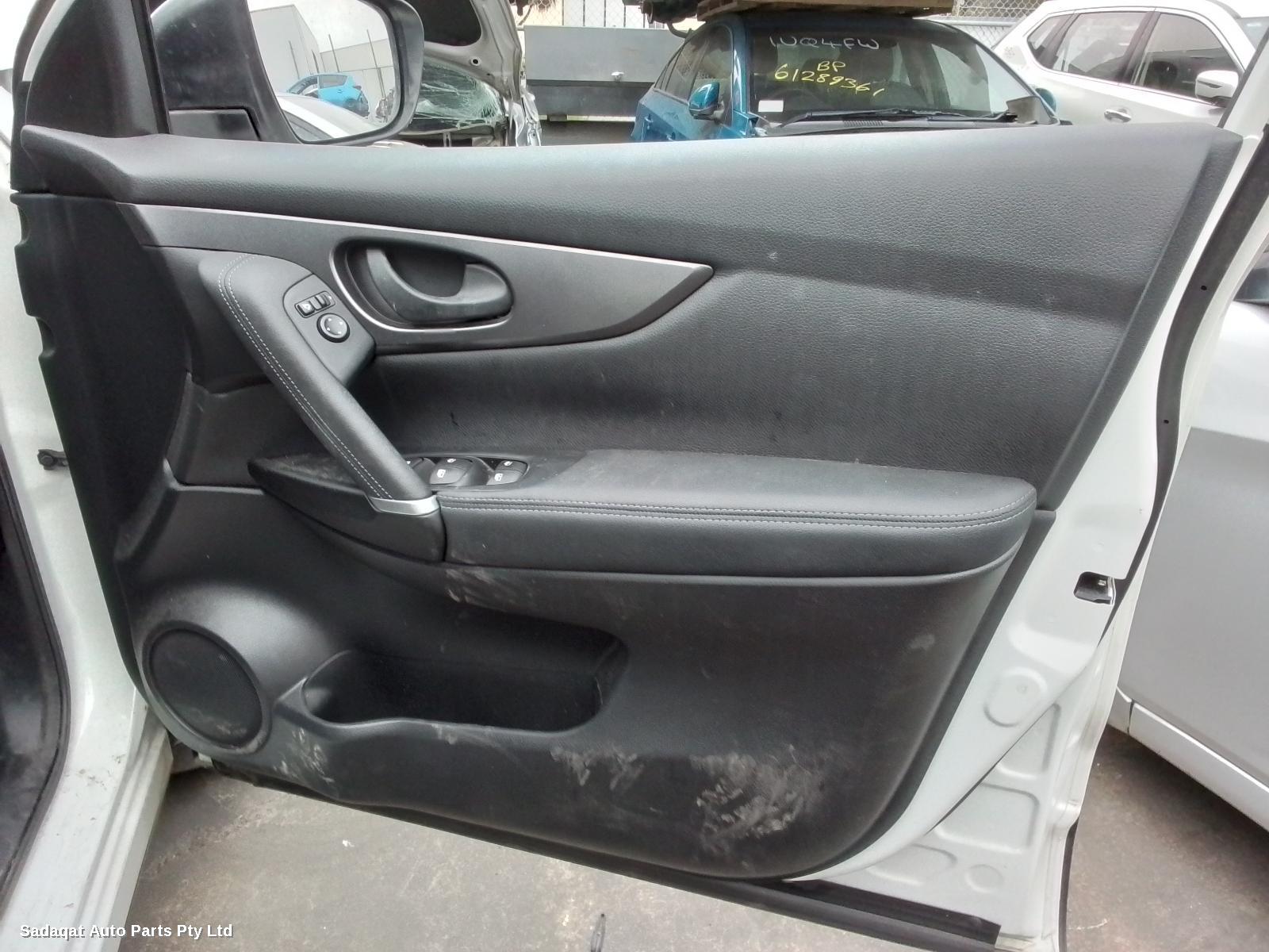 Nissan Qashqai Wheel Mag