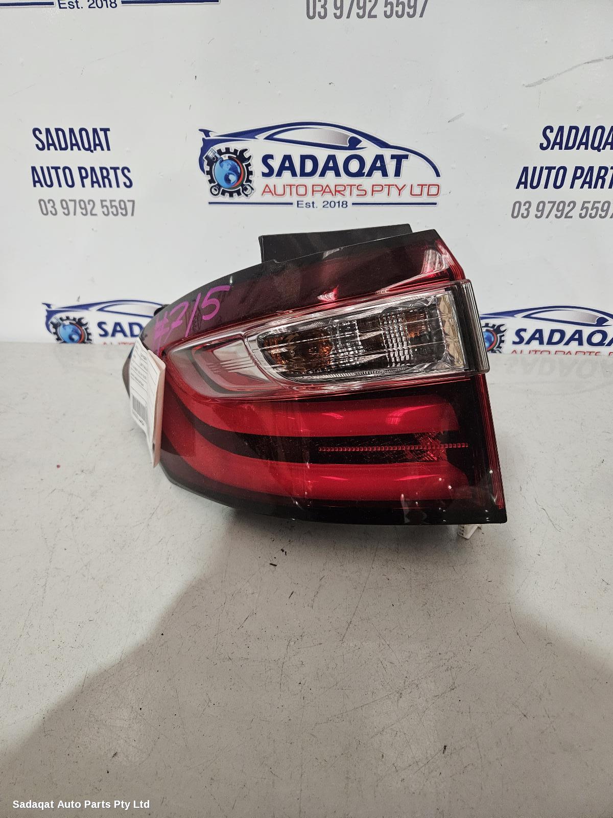 Honda Odyssey Left Taillight