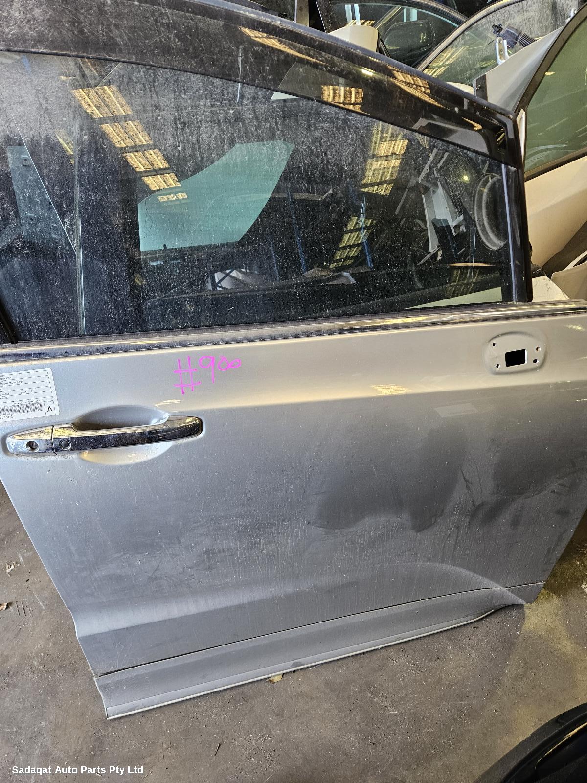 Honda Odyssey Right Front Door