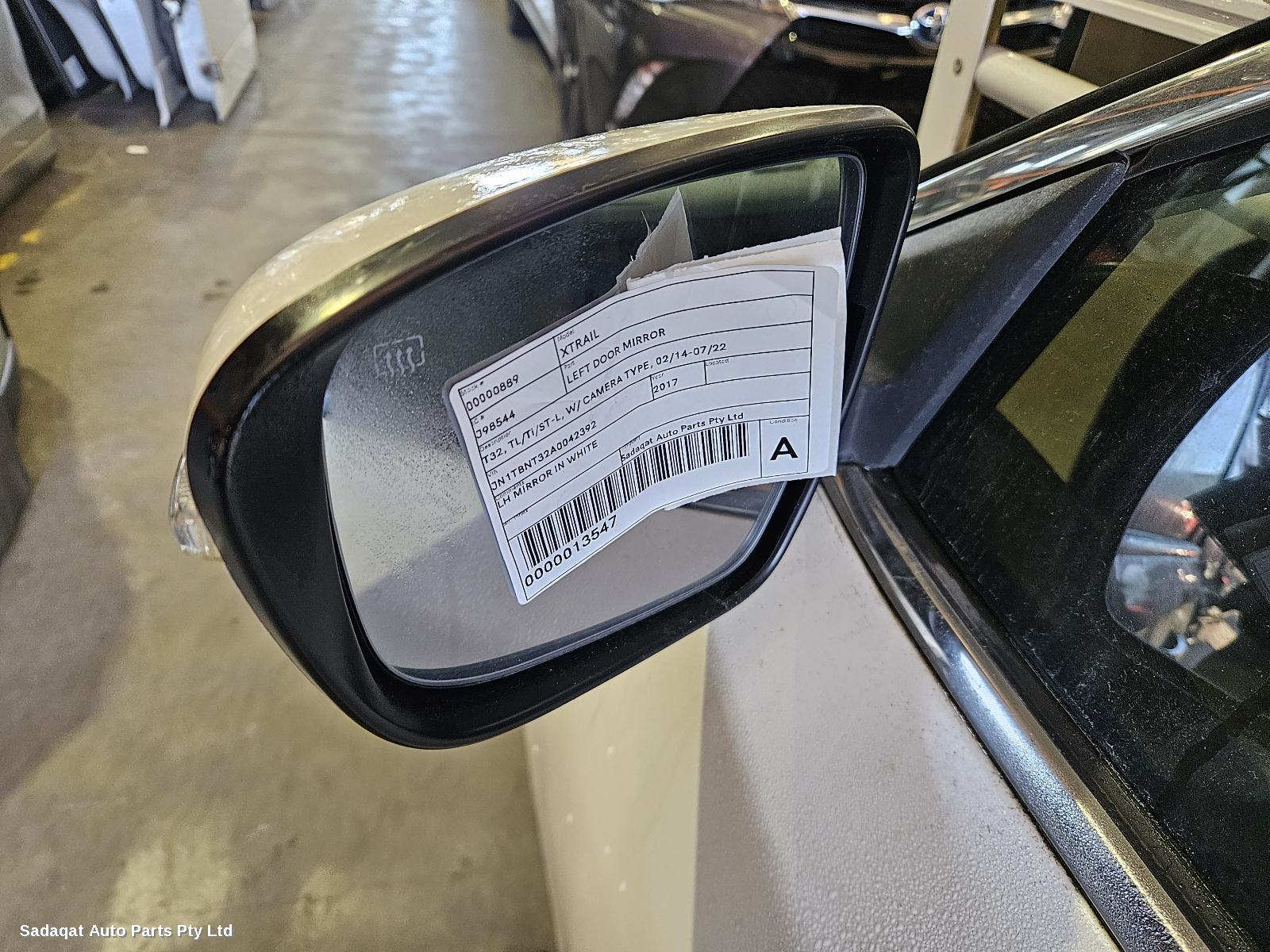 Nissan Xtrail Left Door Mirror