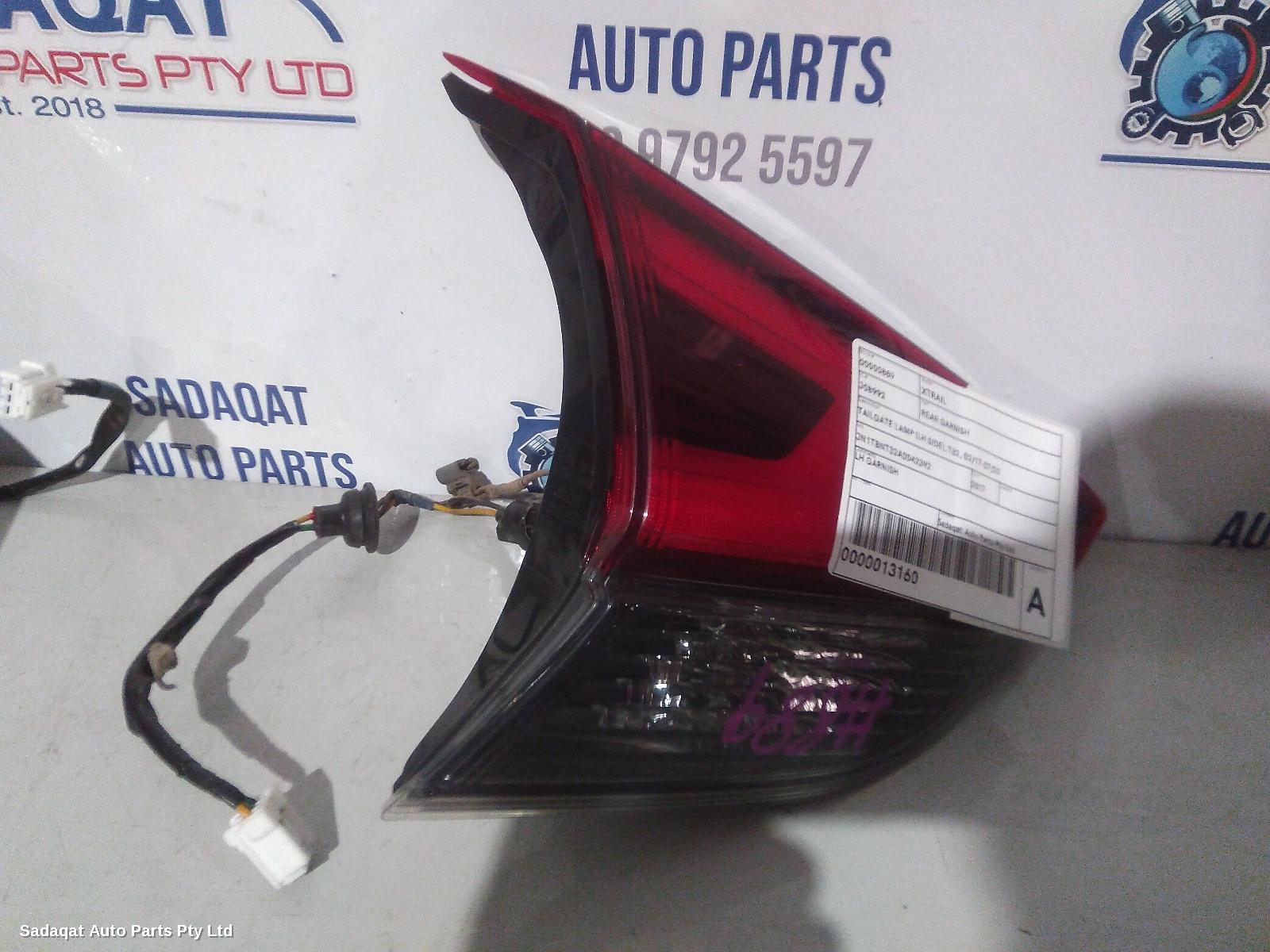 Nissan Xtrail Rear Garnish