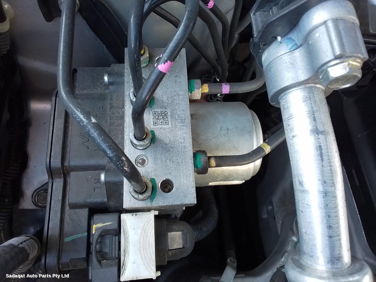 Honda Hrv Right Front Door