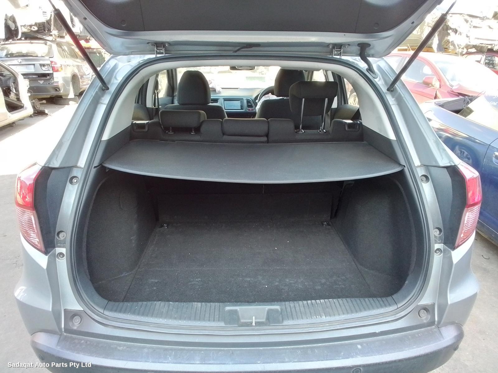 Honda Hrv Right Front Door