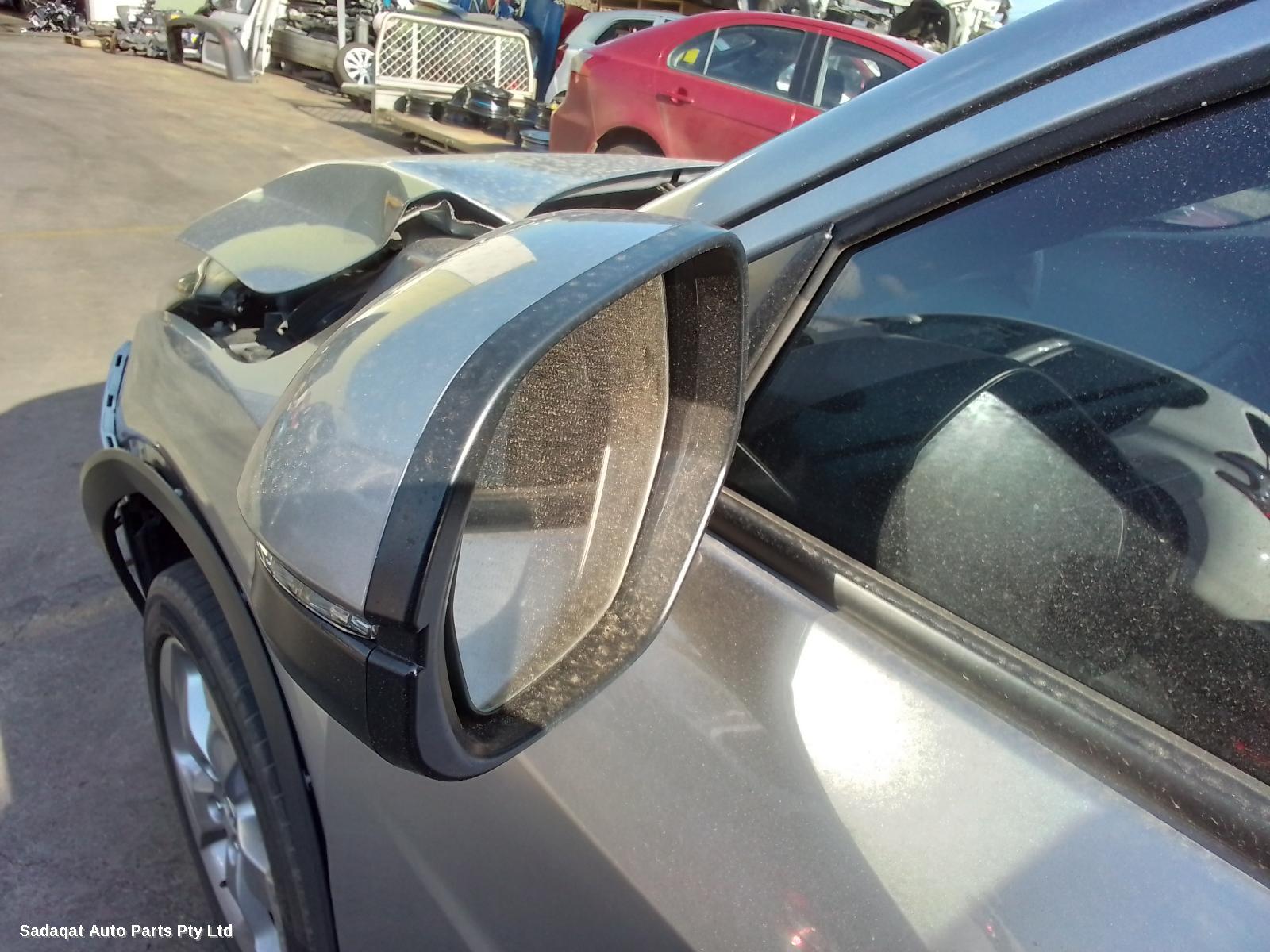 Honda Hrv Right Front Door