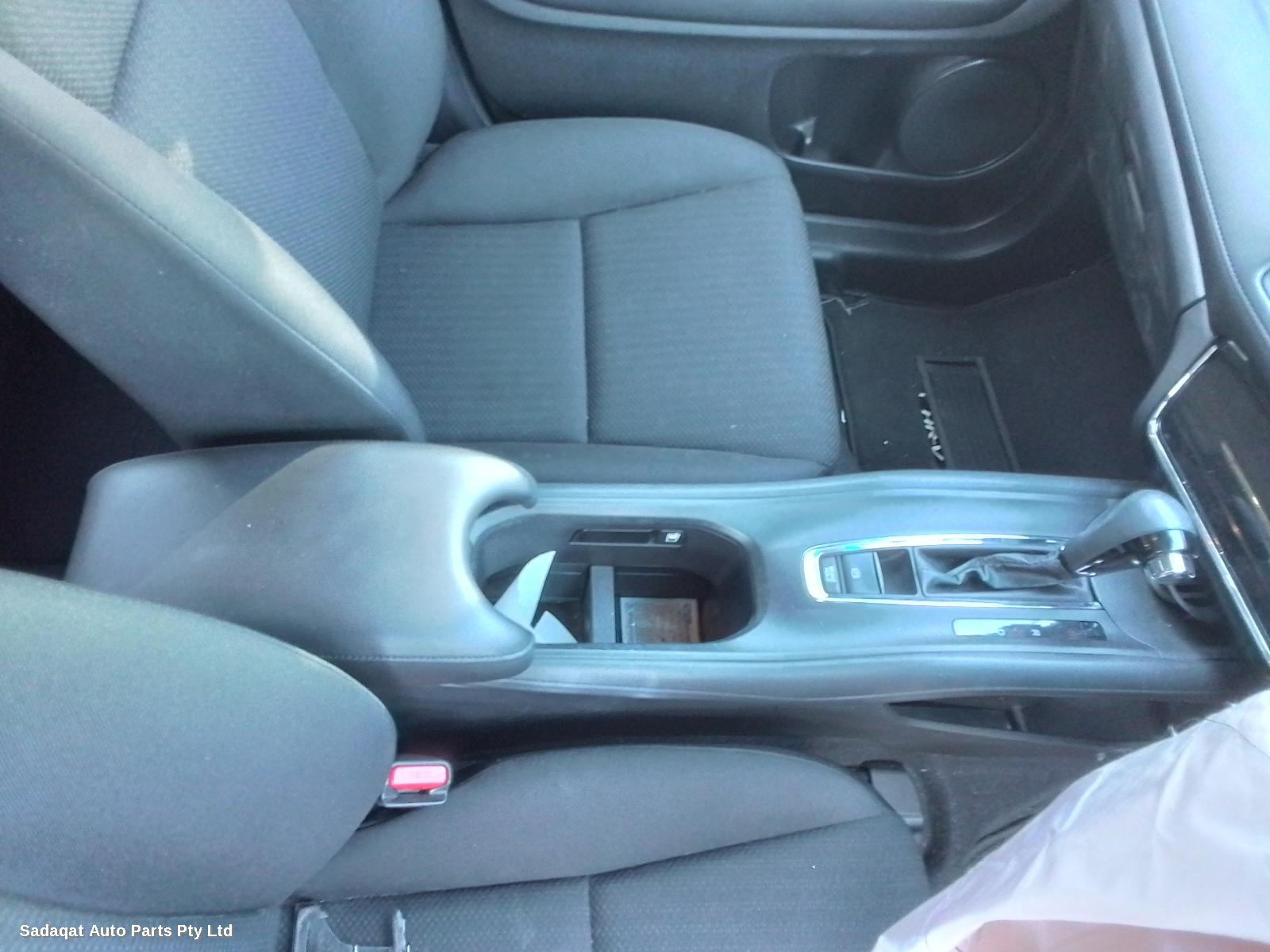 Honda Hrv Right Front Door