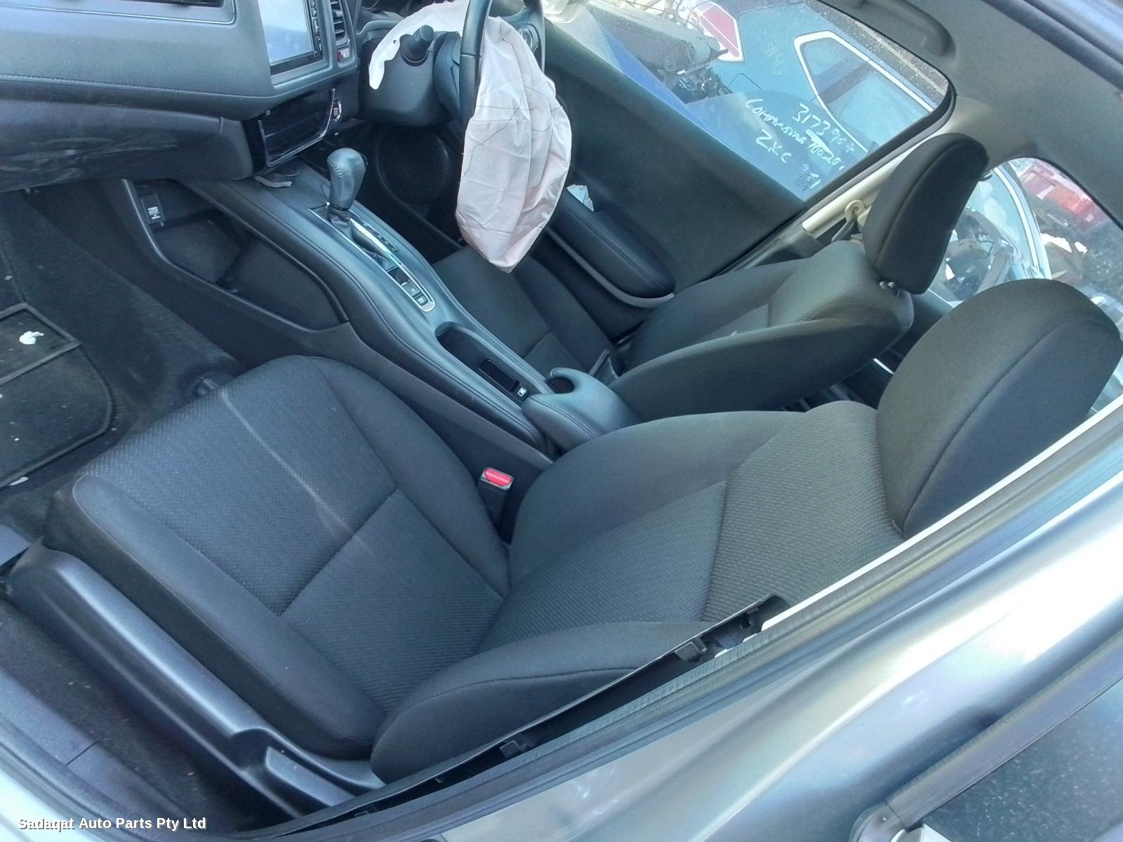 Honda Hrv Right Front Door