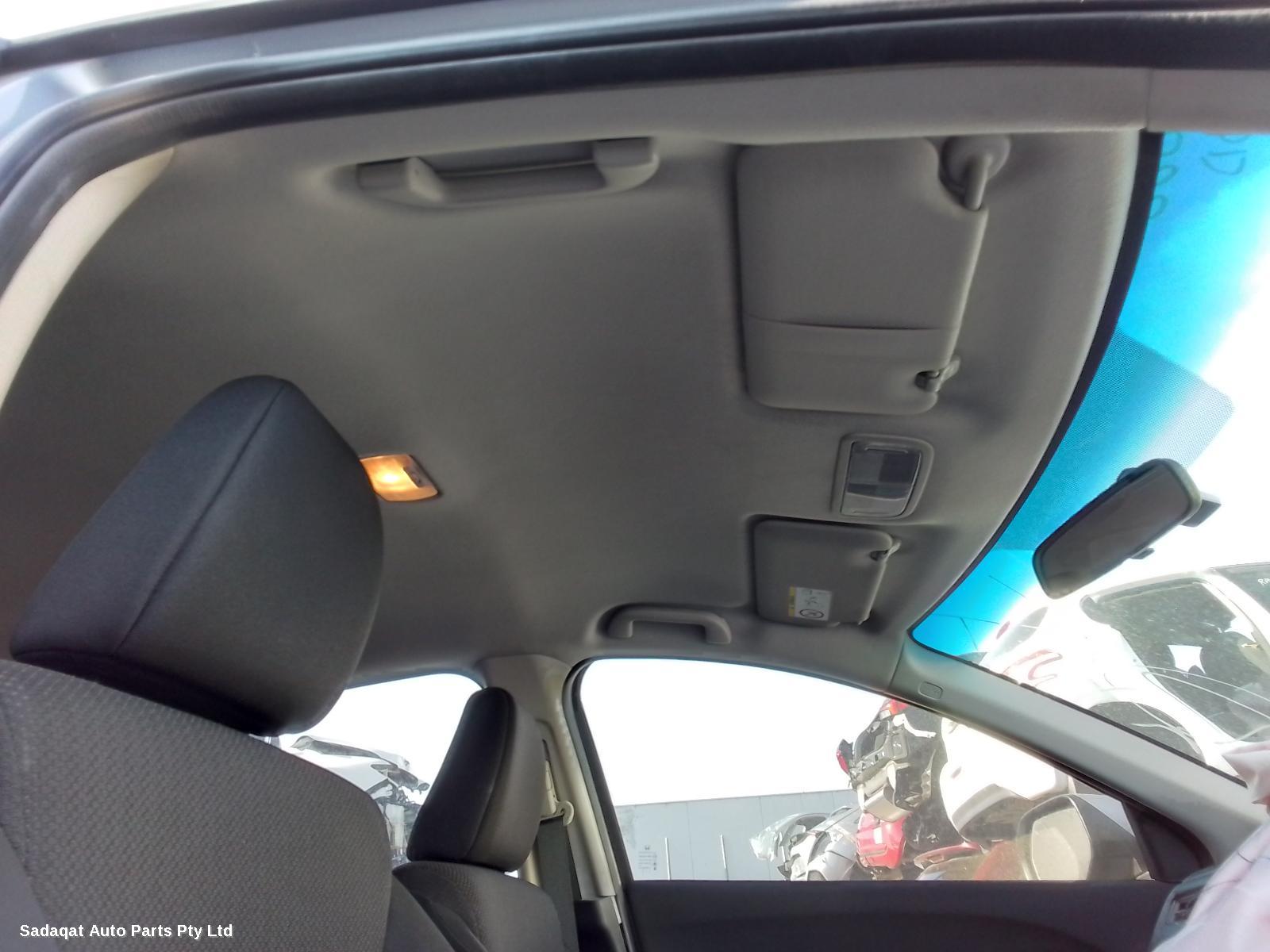 Honda Hrv Right Front Door