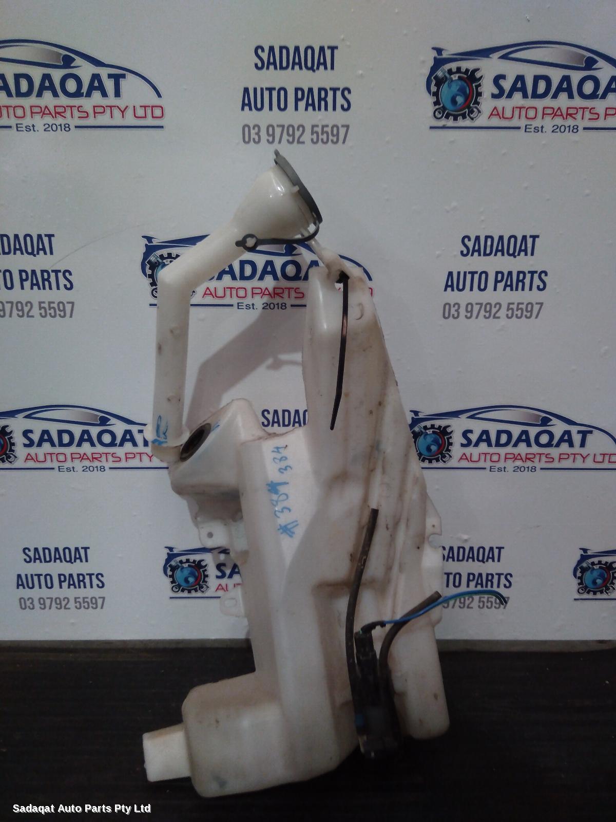 Nissan Qashqai Washer Bottle