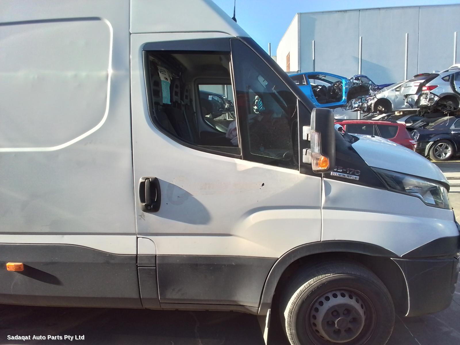 Iveco Daily Right Door Mirror