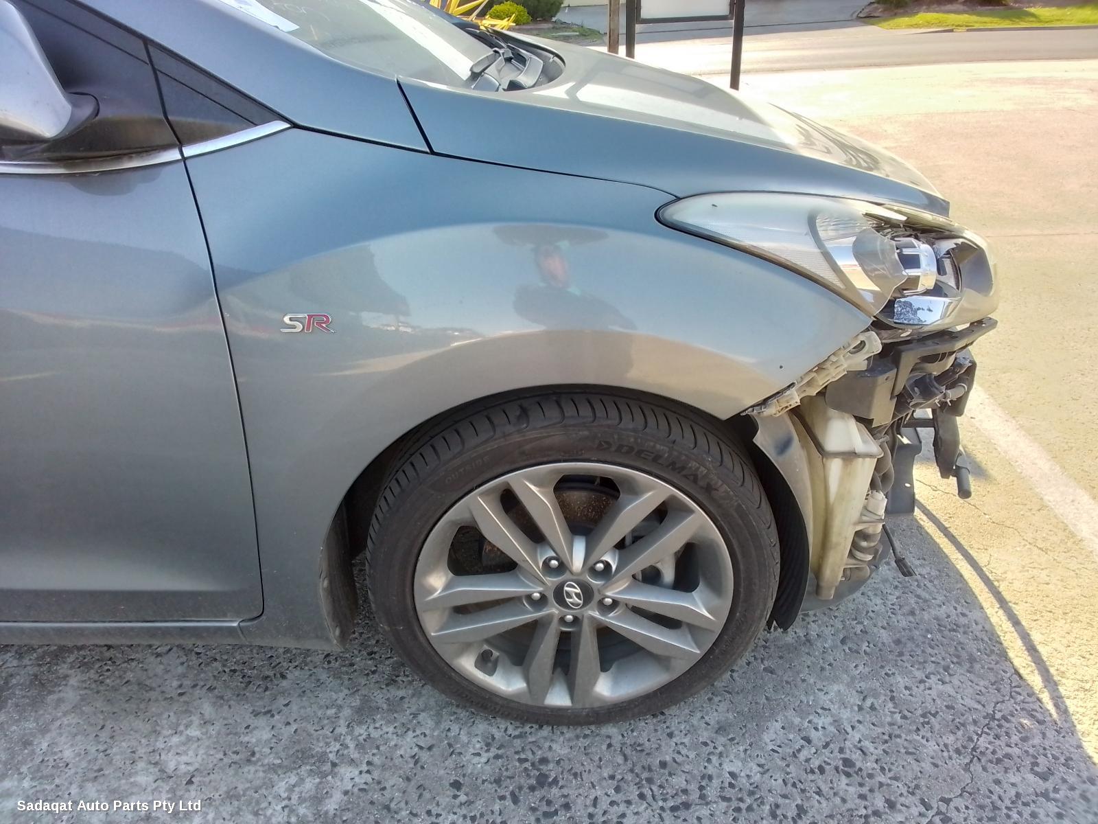 Hyundai I30 Radio/cd/dvd/sat/tv