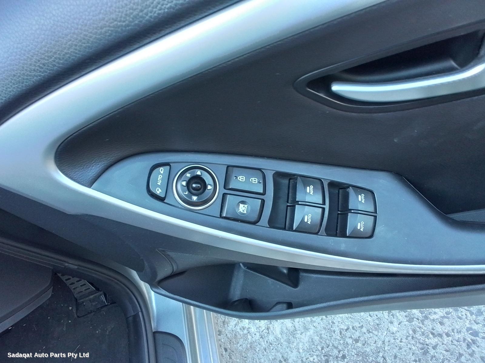 Hyundai I30 Radio/cd/dvd/sat/tv