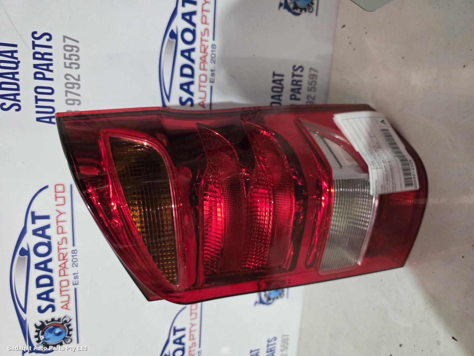 Mercedes Vito Left Taillight