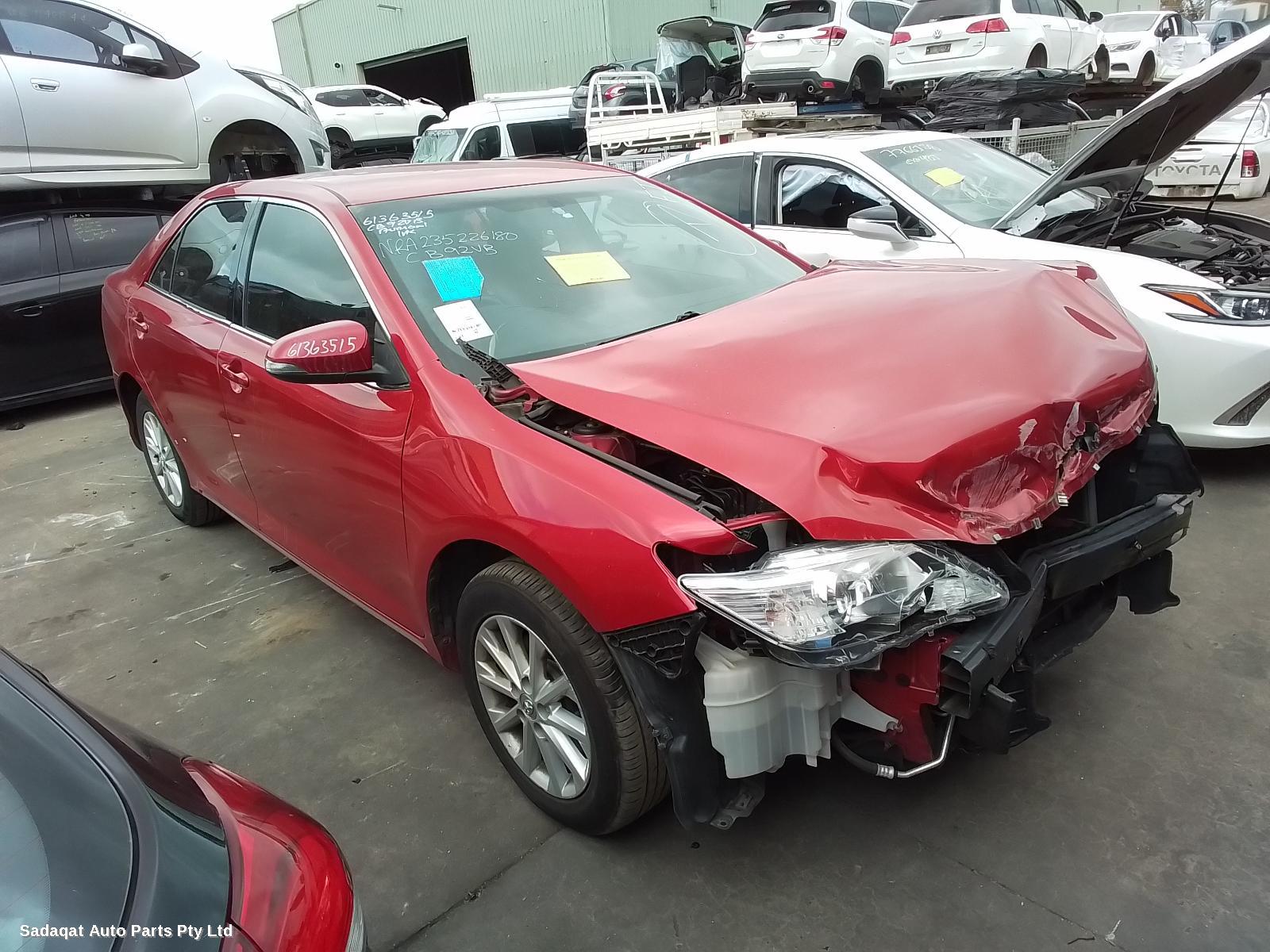 Toyota Aurion Left Door Mirror