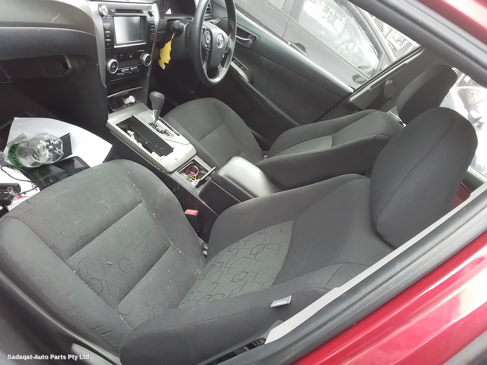 Toyota Aurion Left Door Mirror