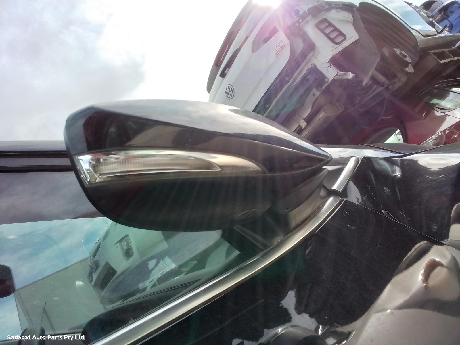 Hyundai I30 Right Door Mirror