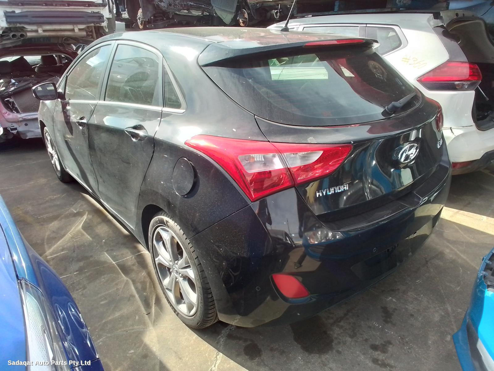 Hyundai I30 Right Door Mirror