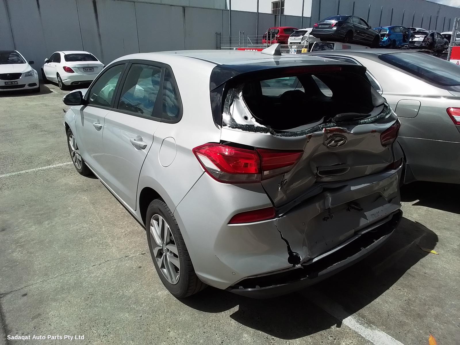 Hyundai I30 Left Door Mirror