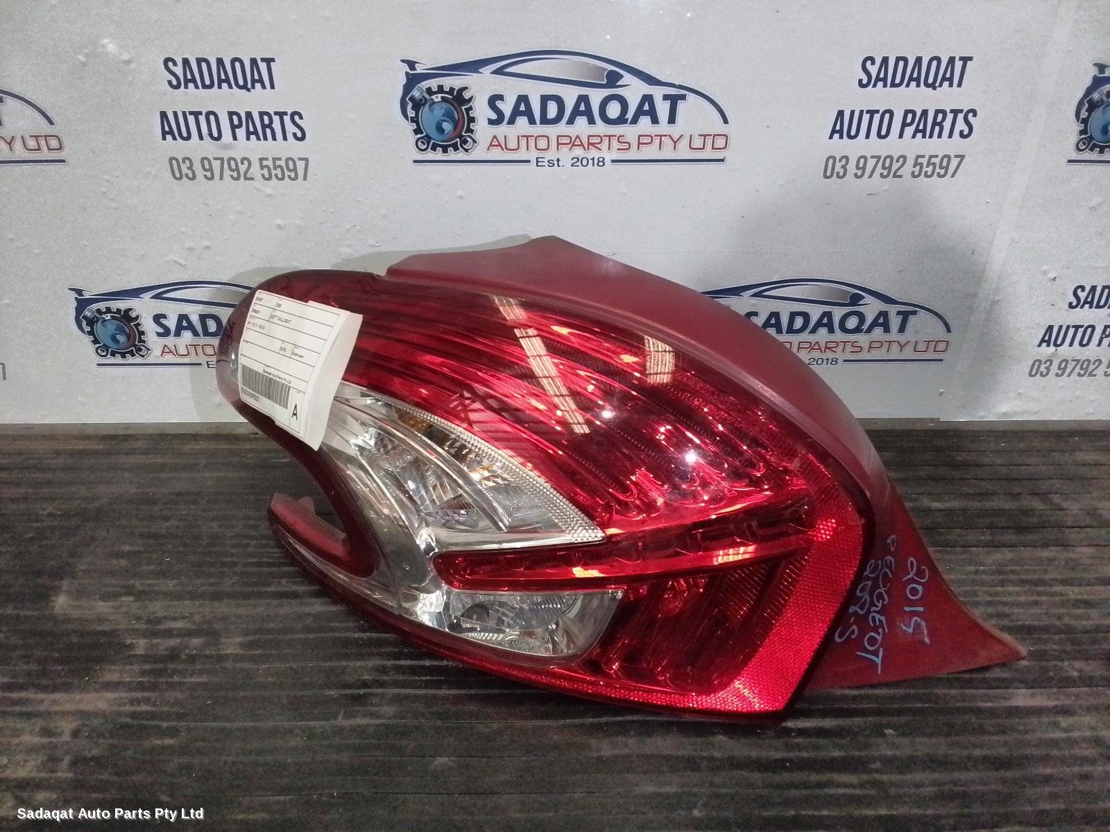 Peugeot 208 Left Taillight