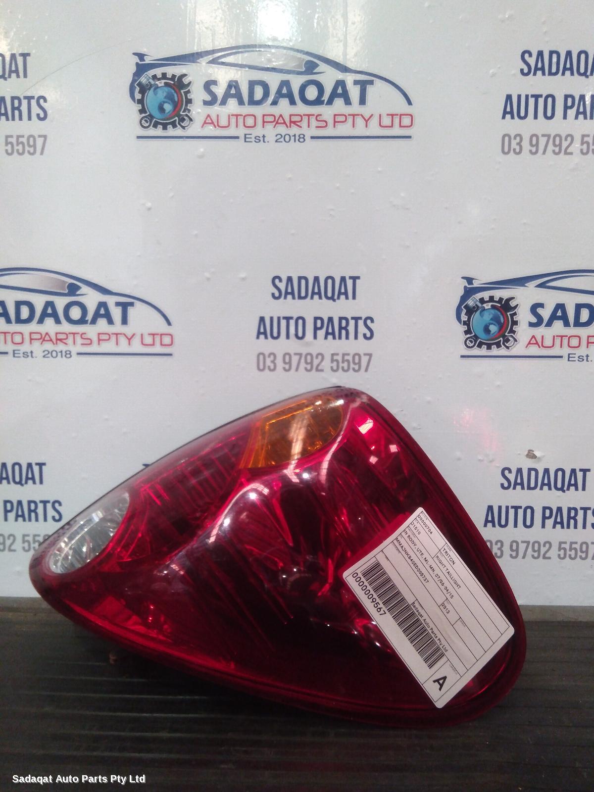 Mitsubishi Triton Right Taillight