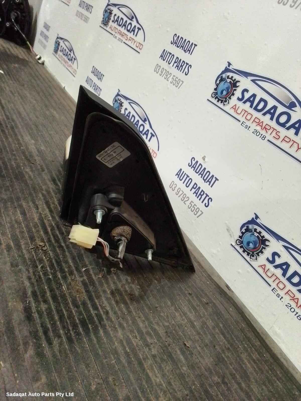 Suzuki Vitara Right Door Mirror