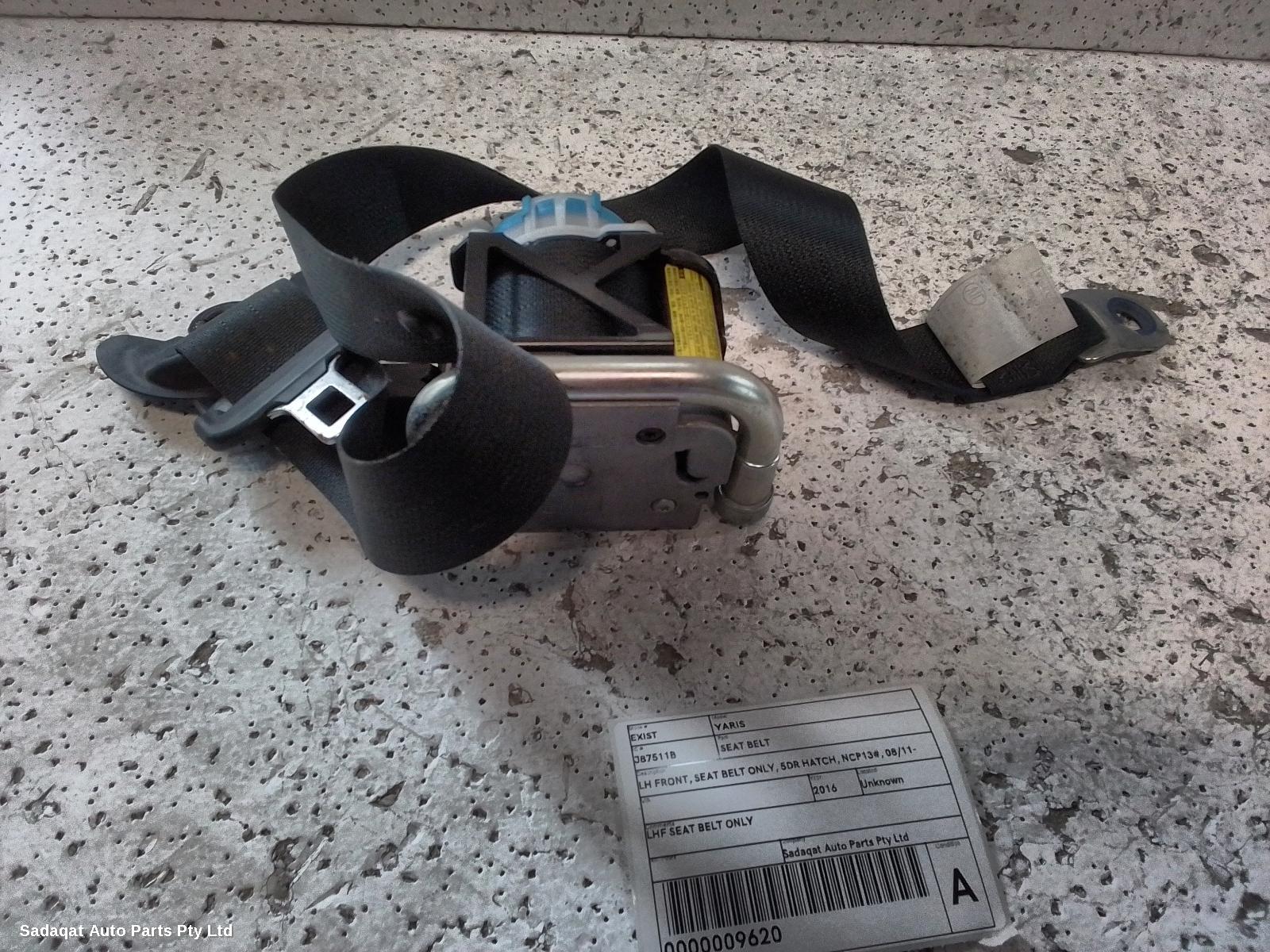 Toyota Yaris Seatbelt/stalk