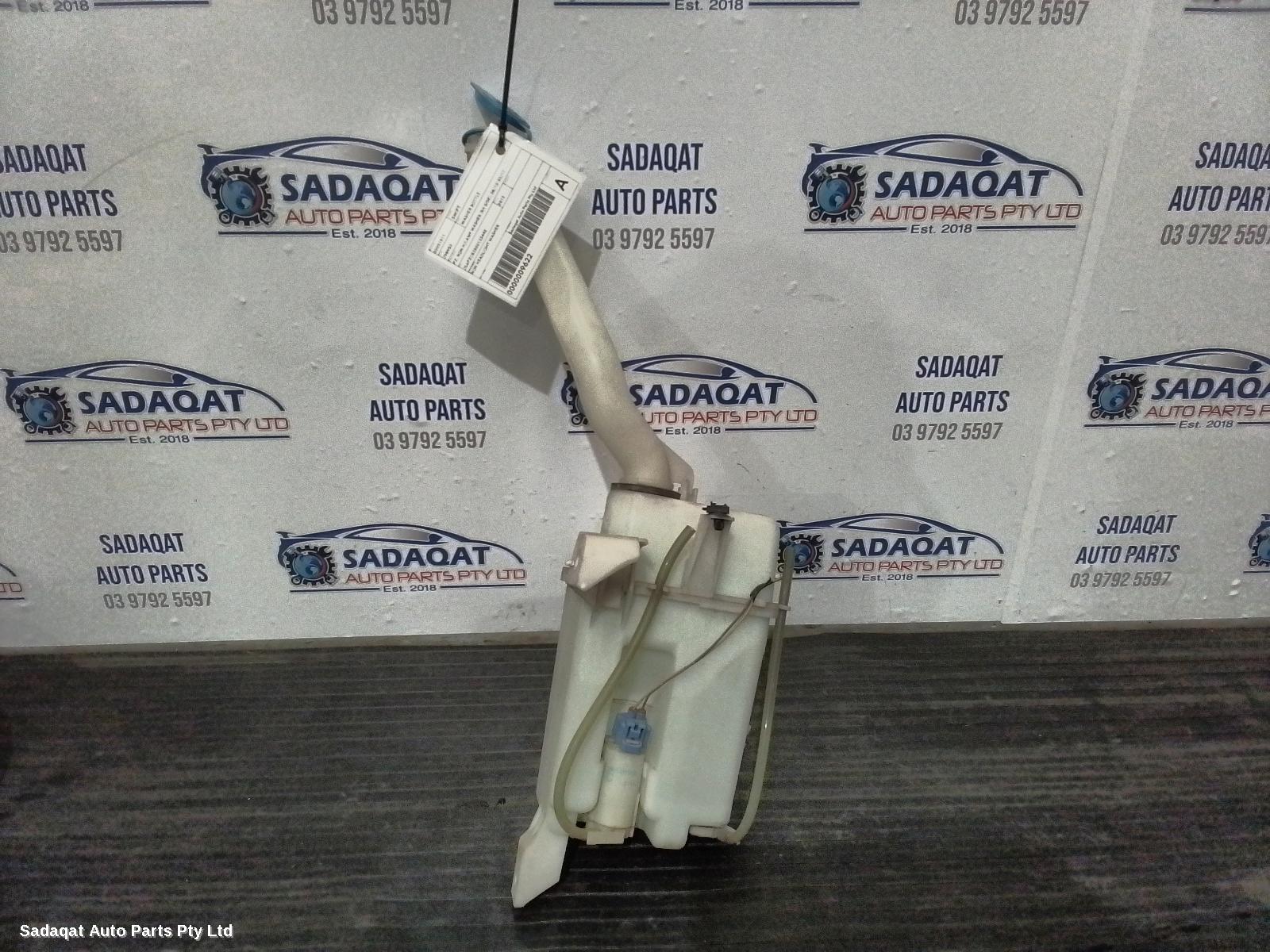 Suzuki Swift Washer Bottle