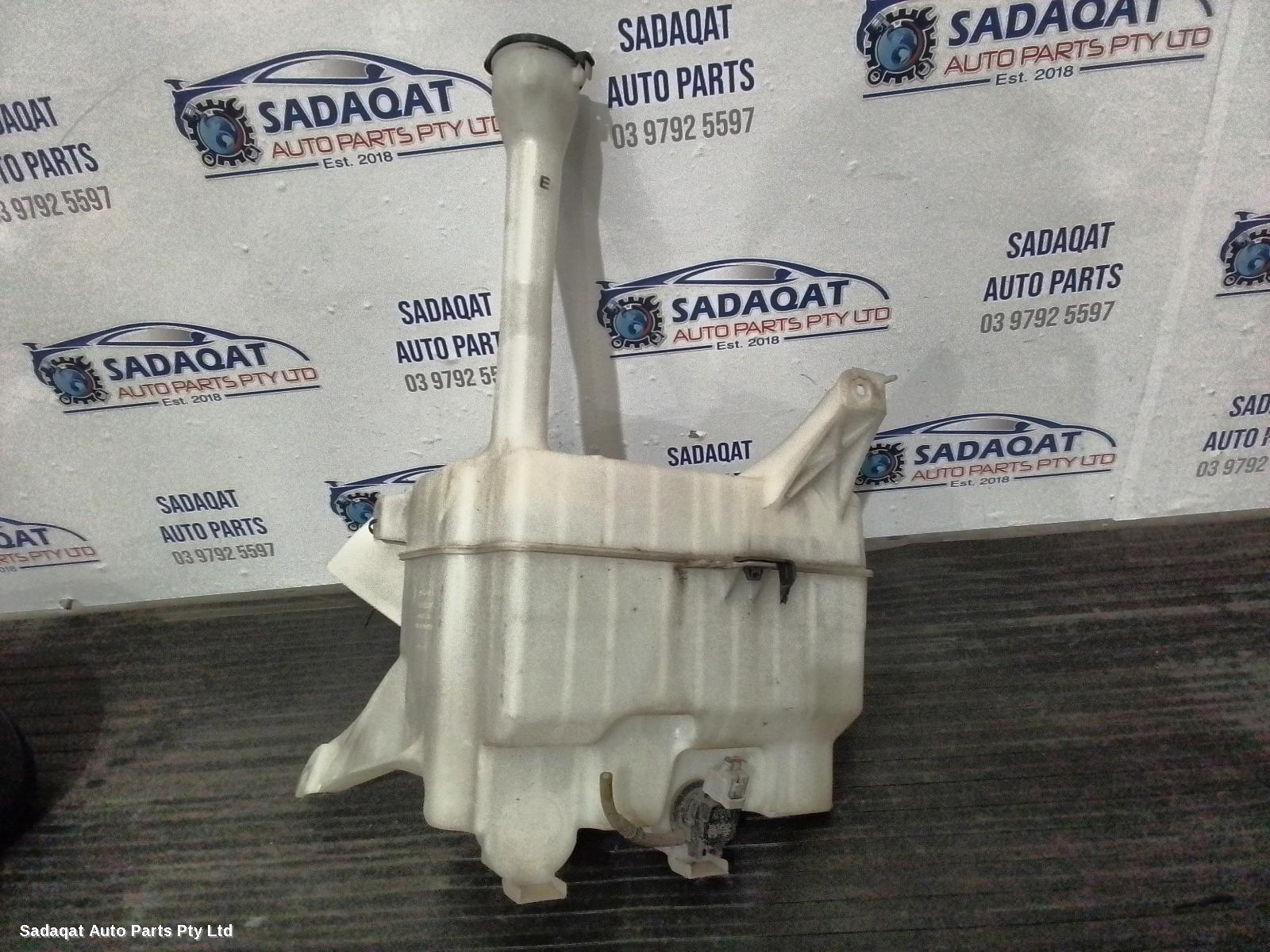 Toyota Camry Washer Bottle