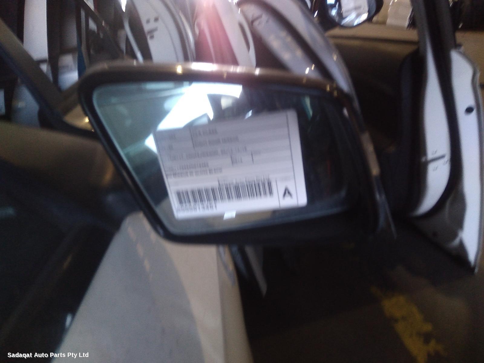 Mercedes Cla Class Right Door Mirror