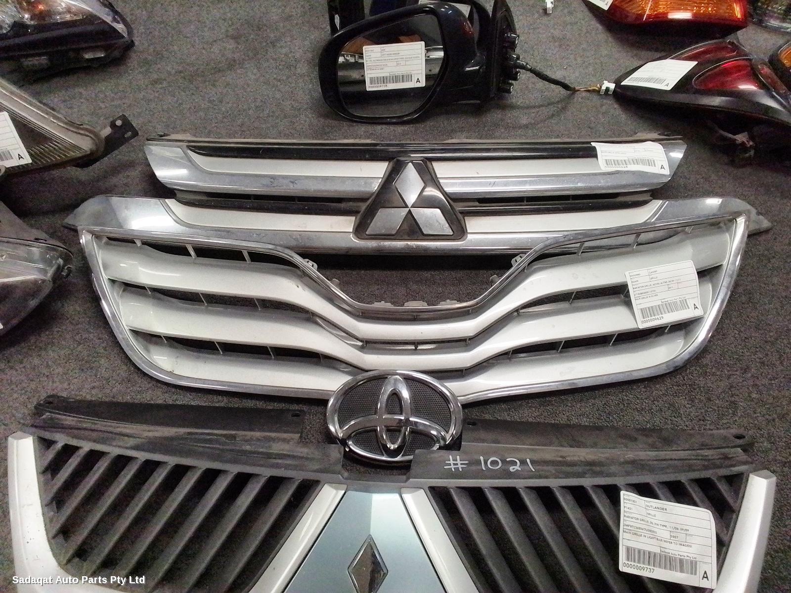 Toyota Camry Grille
