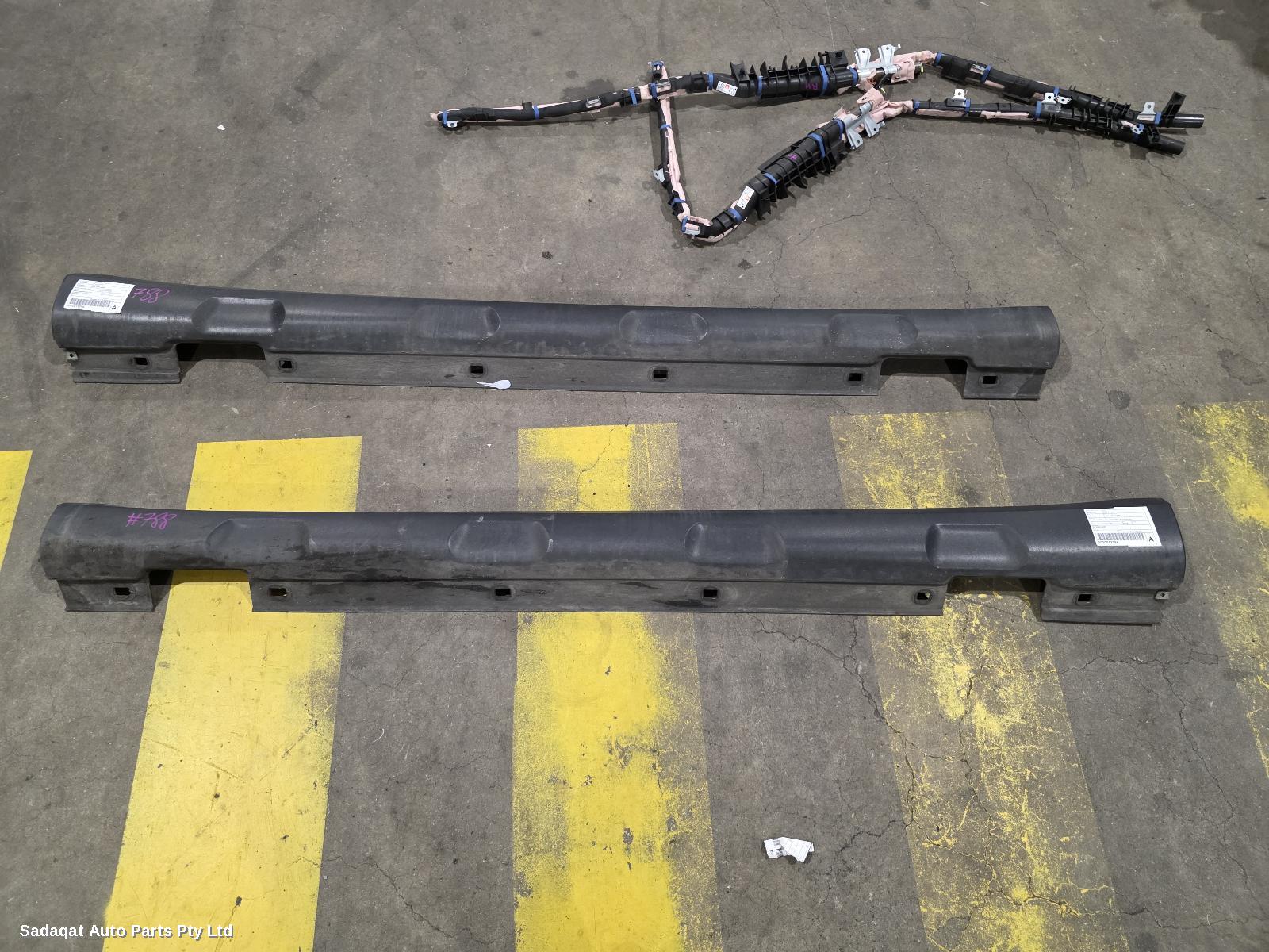 Mercedes Gla Class Side Step/skirt