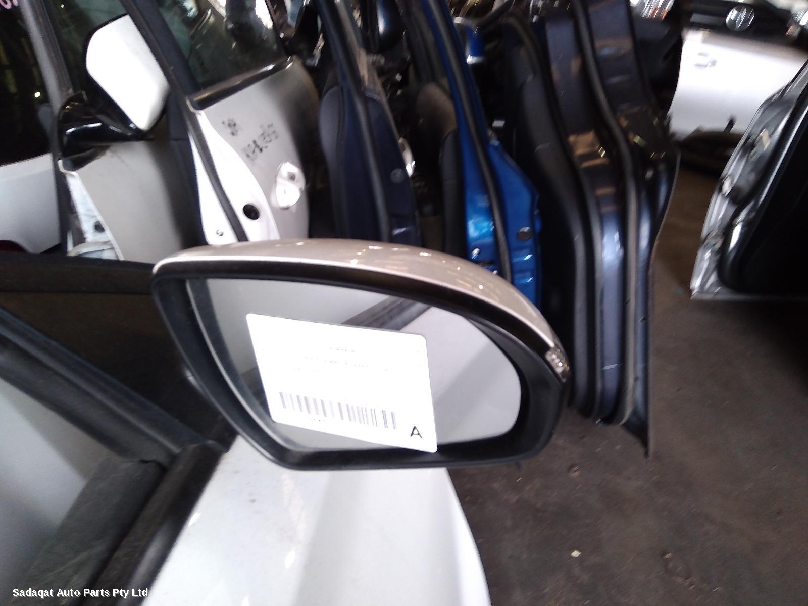 Hyundai I30 Right Door Mirror