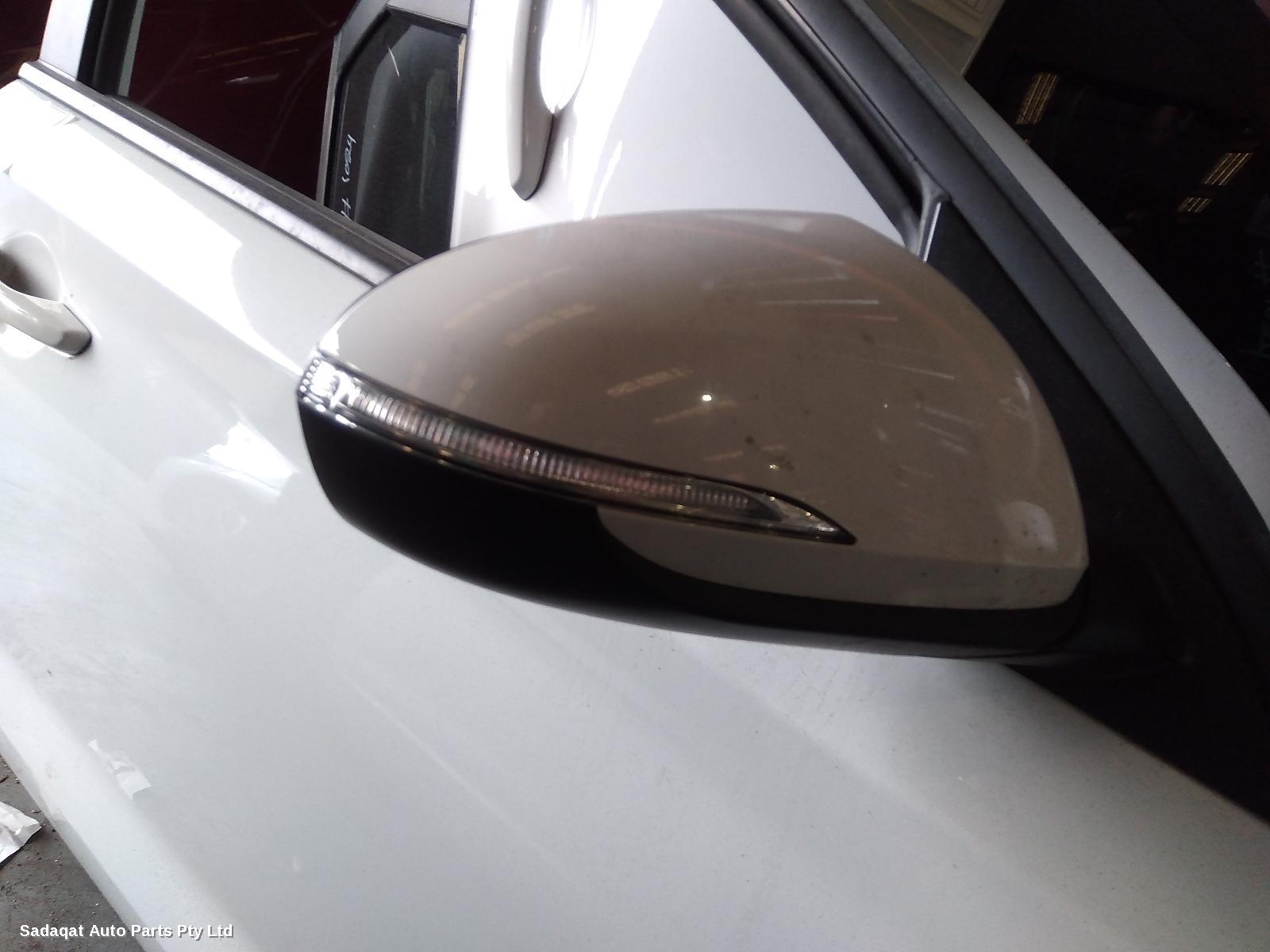 Hyundai I30 Right Door Mirror