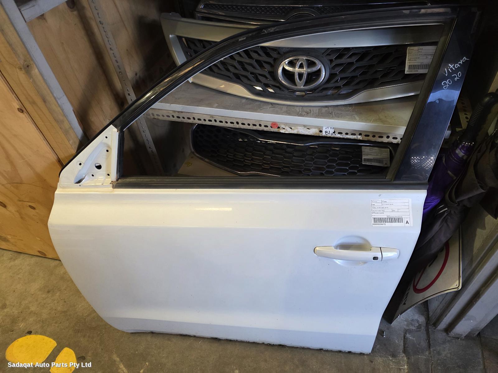 Suzuki Vitara Left Front Door