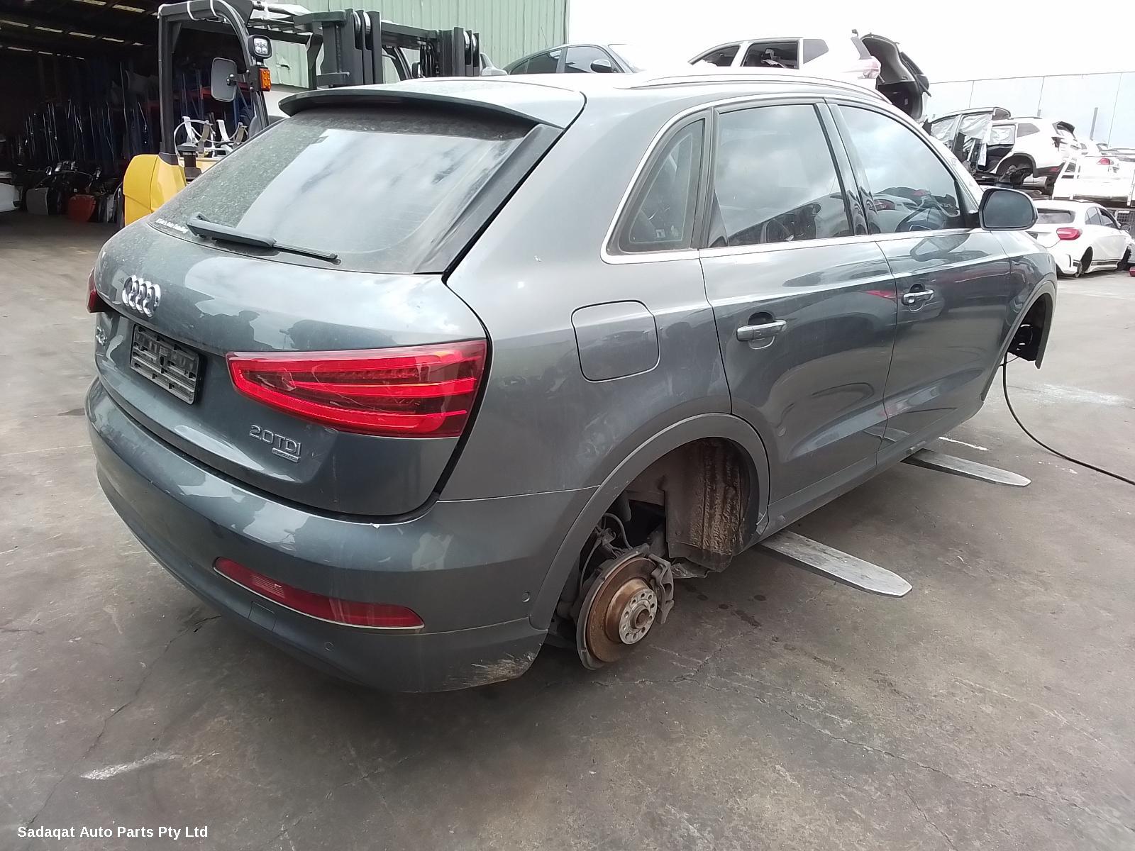 Audi Q3 Right Headlamp