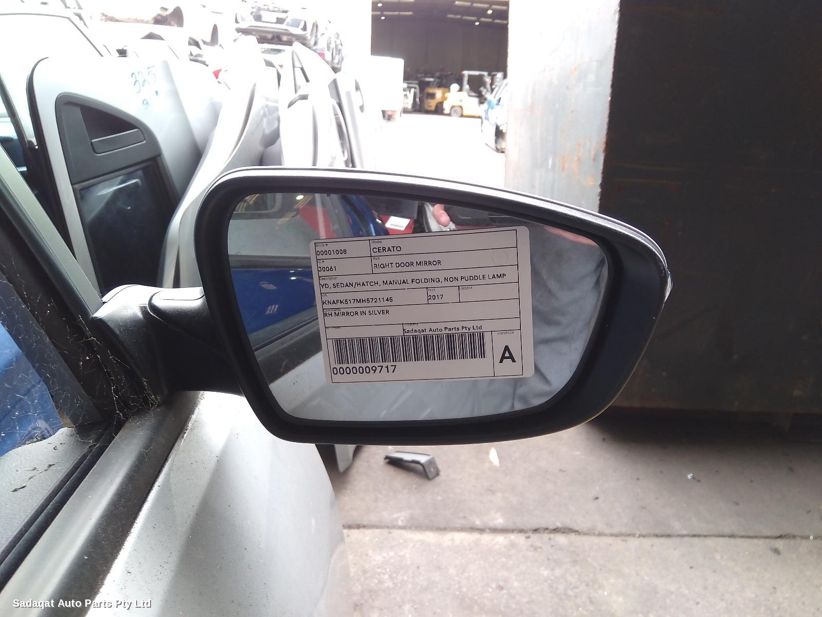 Kia Cerato Right Door Mirror
