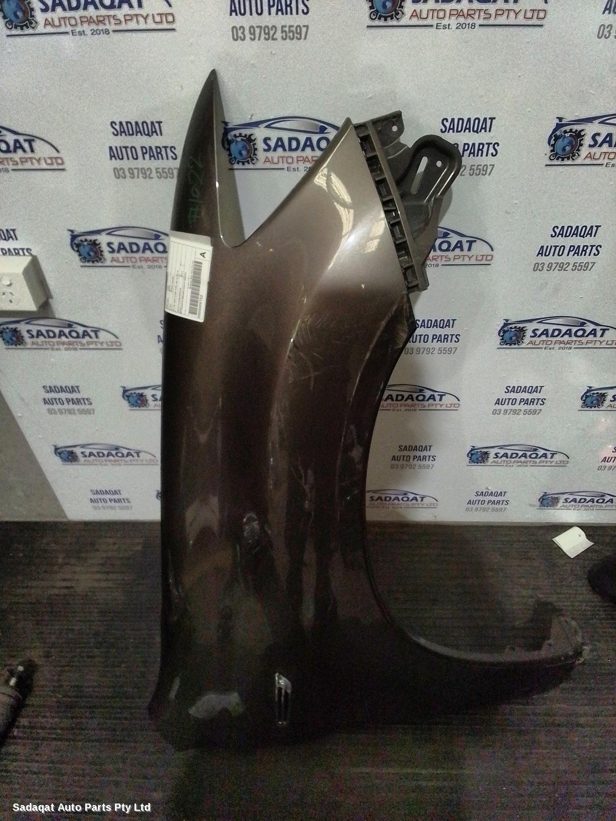 Mitsubishi Asx Right Guard