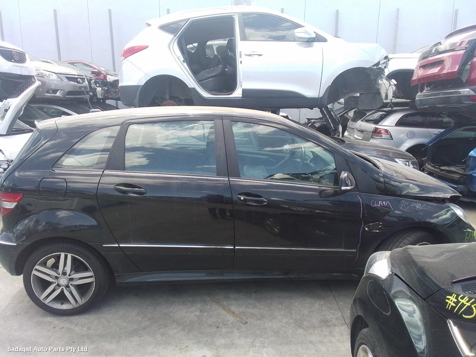 Mercedes B Class Right Door Mirror