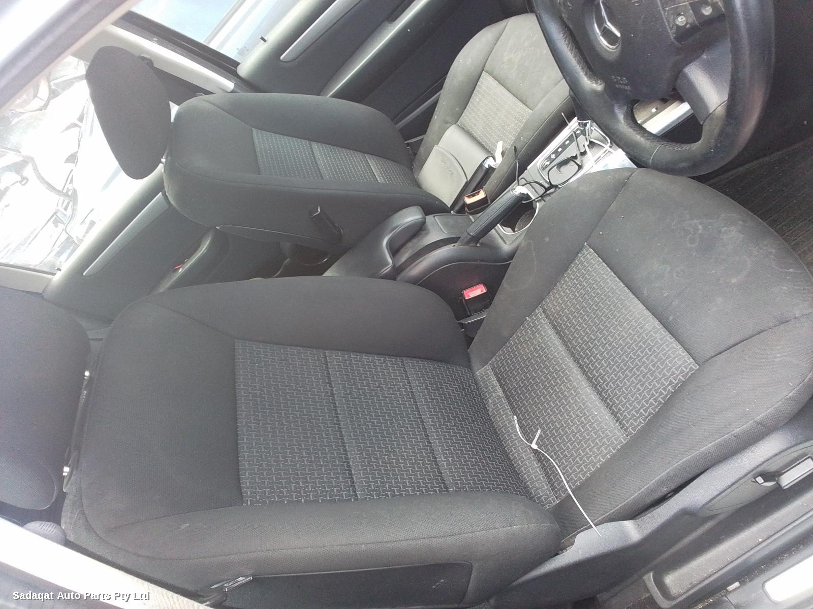 Mercedes B Class Right Door Mirror