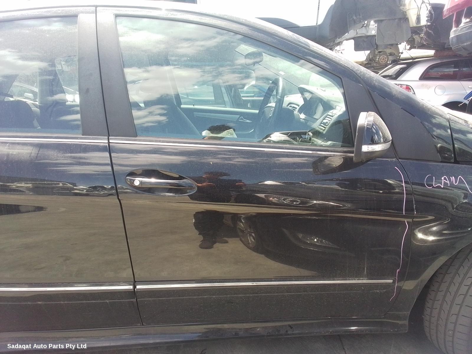 Mercedes B Class Right Door Mirror