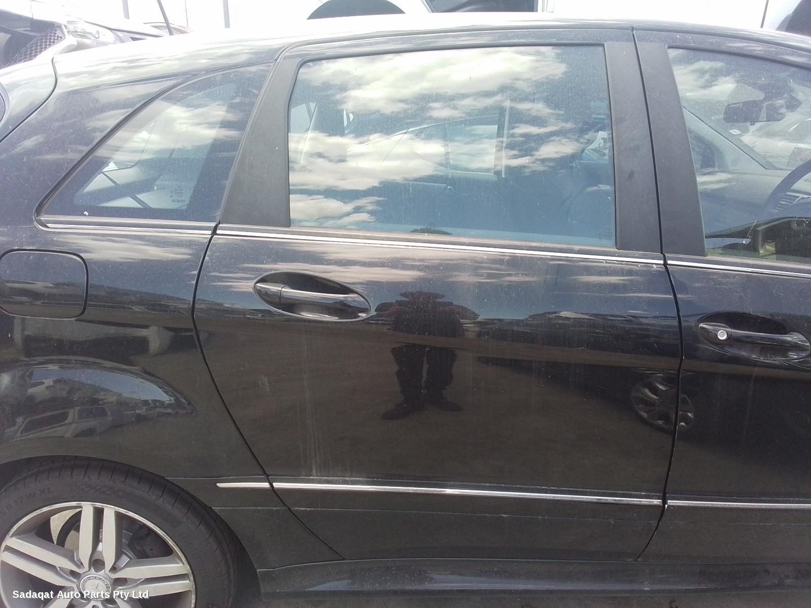 Mercedes B Class Right Door Mirror