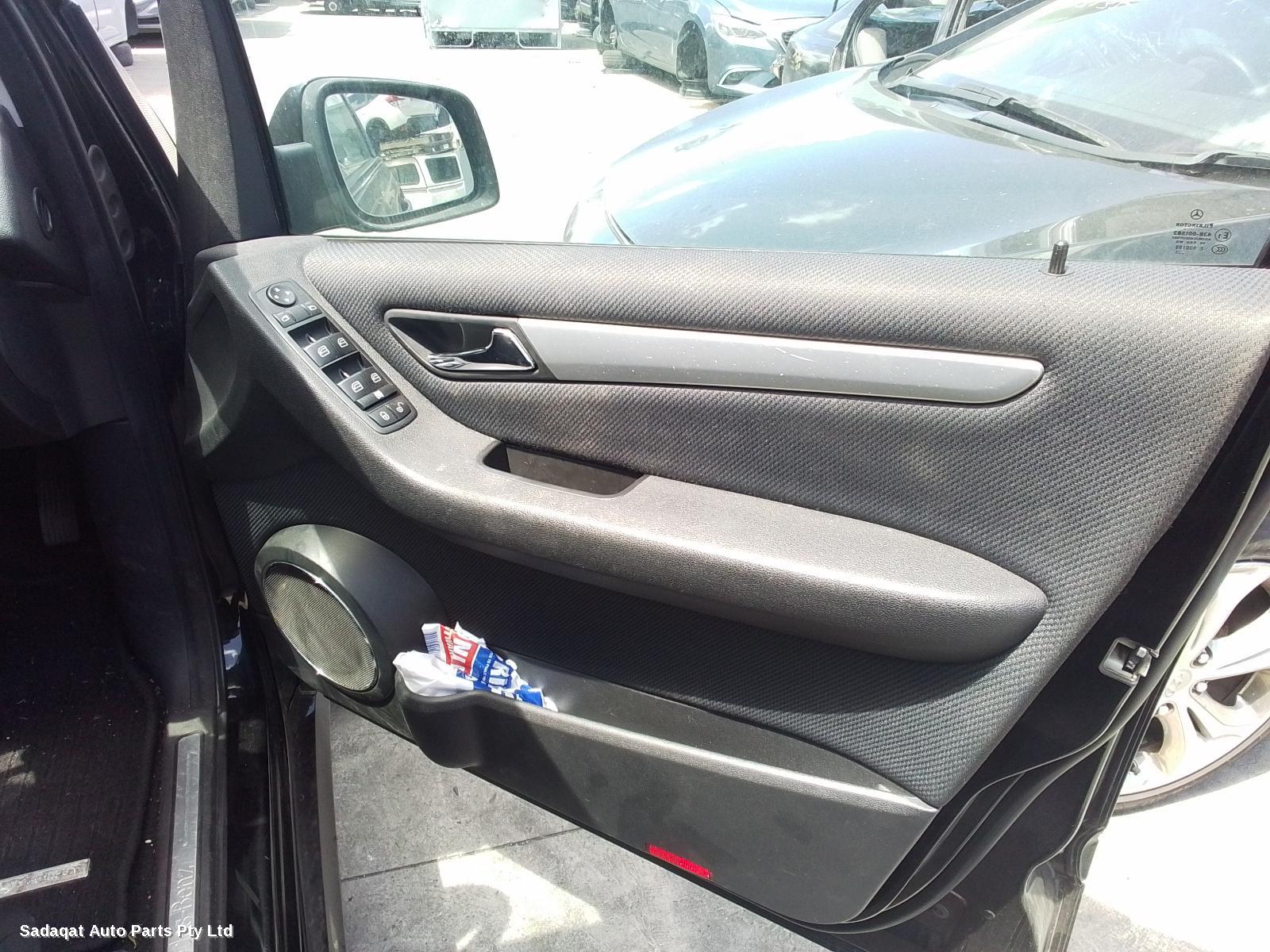 Mercedes B Class Right Door Mirror