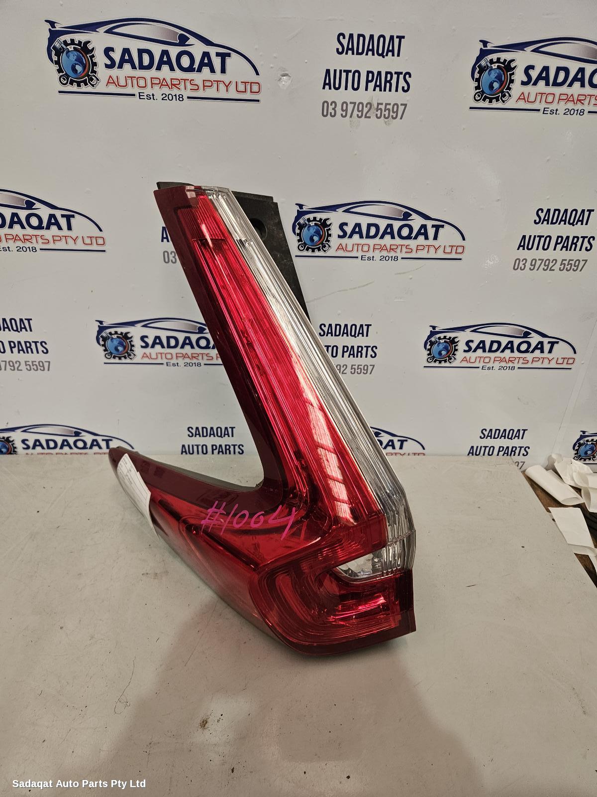 Honda Crv Left Taillight