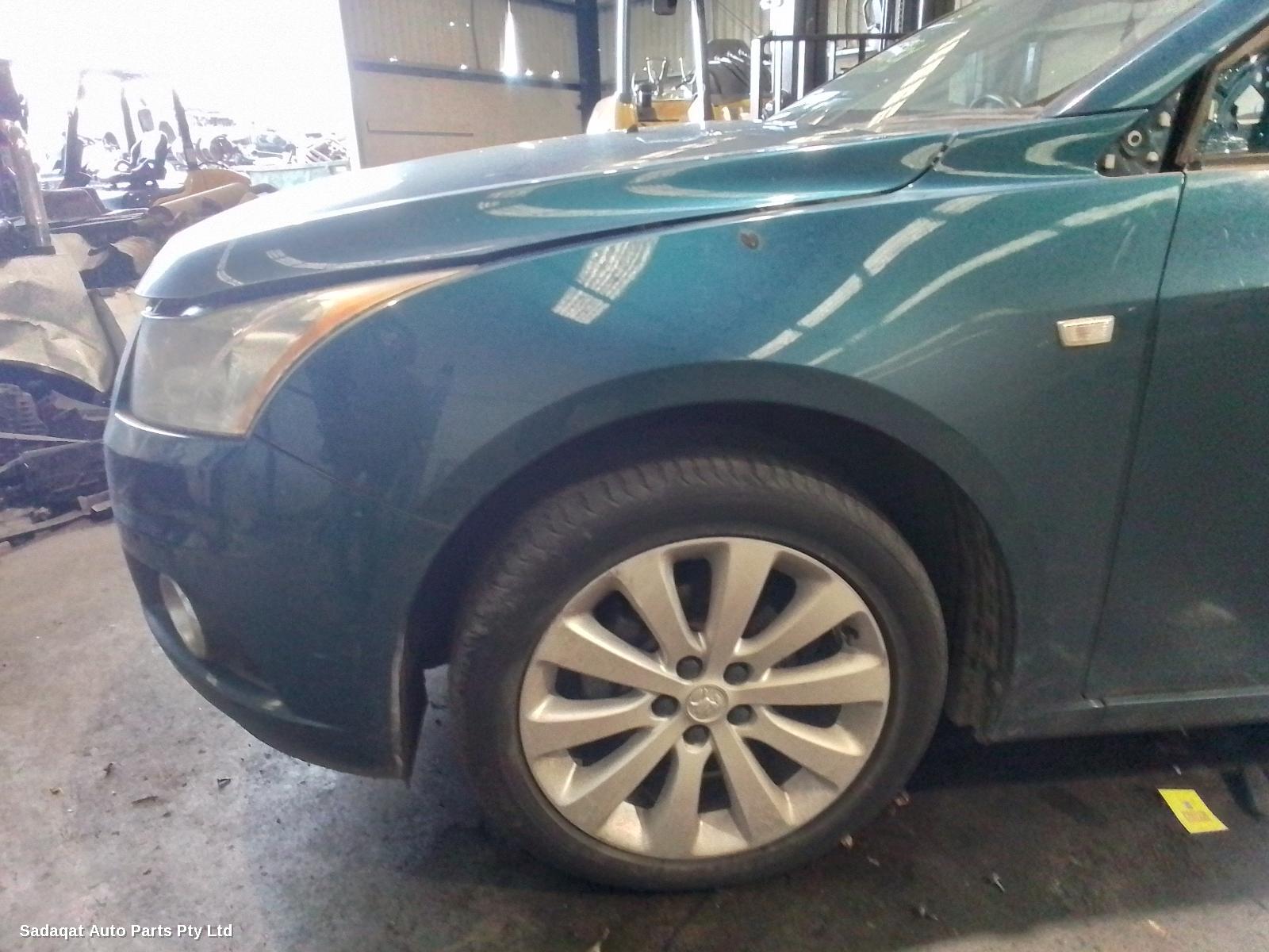 Holden Cruze Left Headlamp