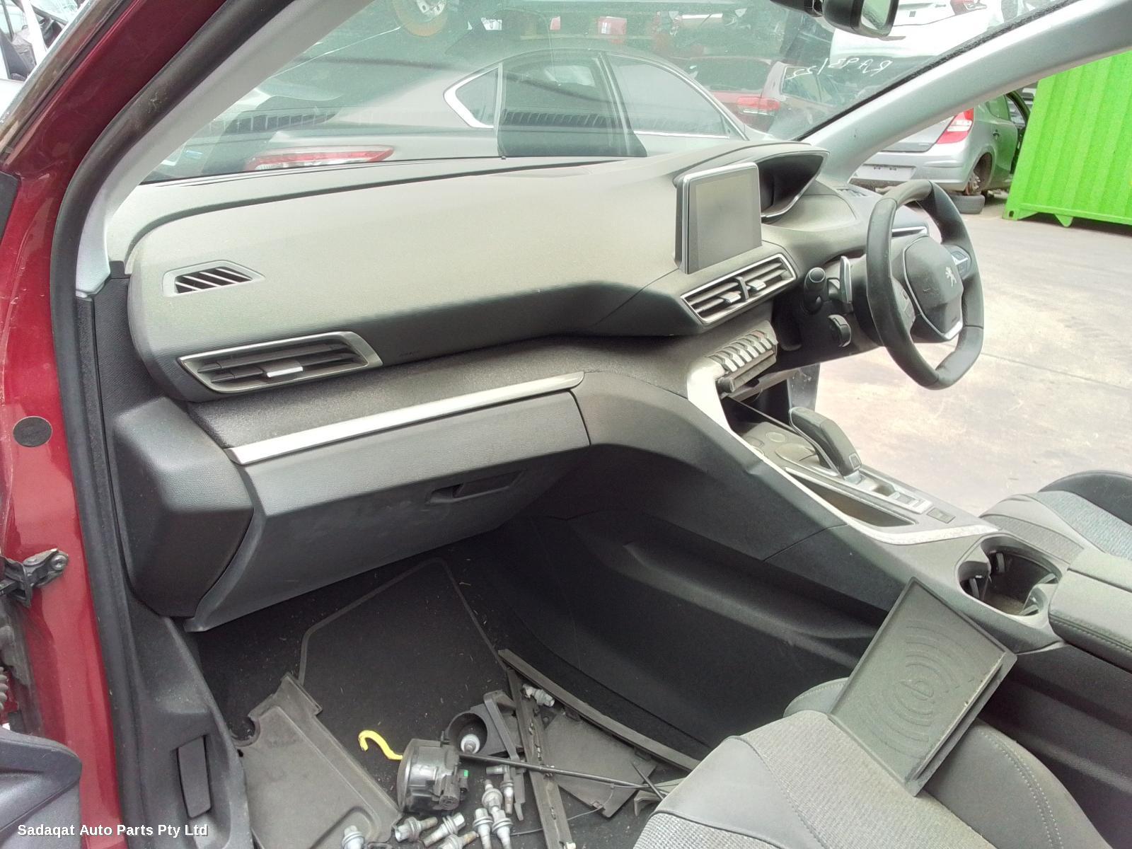 Peugeot 3008 Bootlid/tailgate