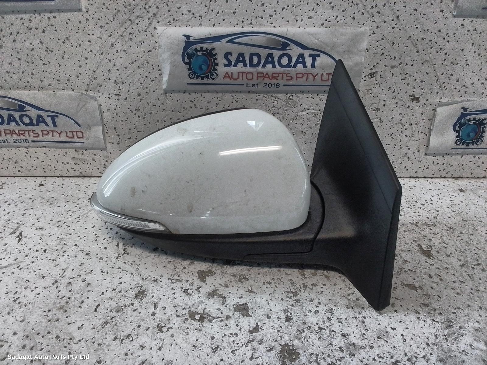 Holden Cruze Right Door Mirror