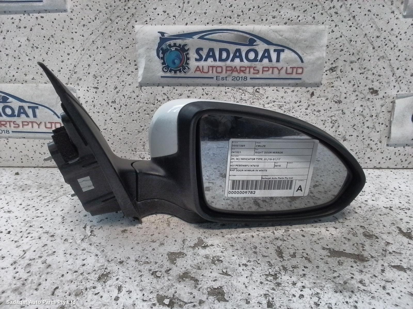 Holden Cruze Right Door Mirror