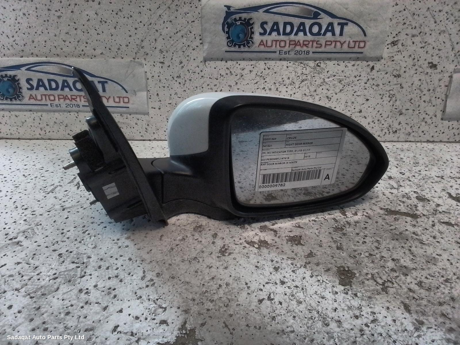 Holden Cruze Right Door Mirror