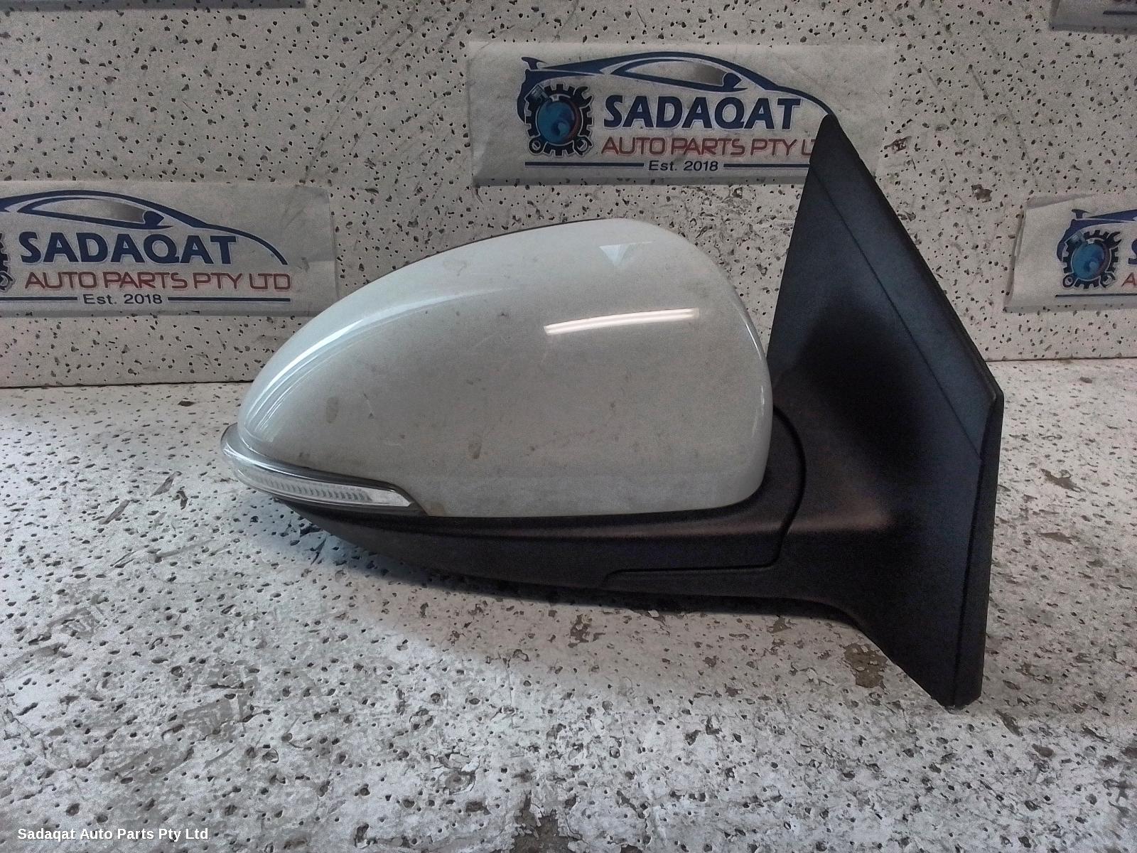 Holden Cruze Right Door Mirror