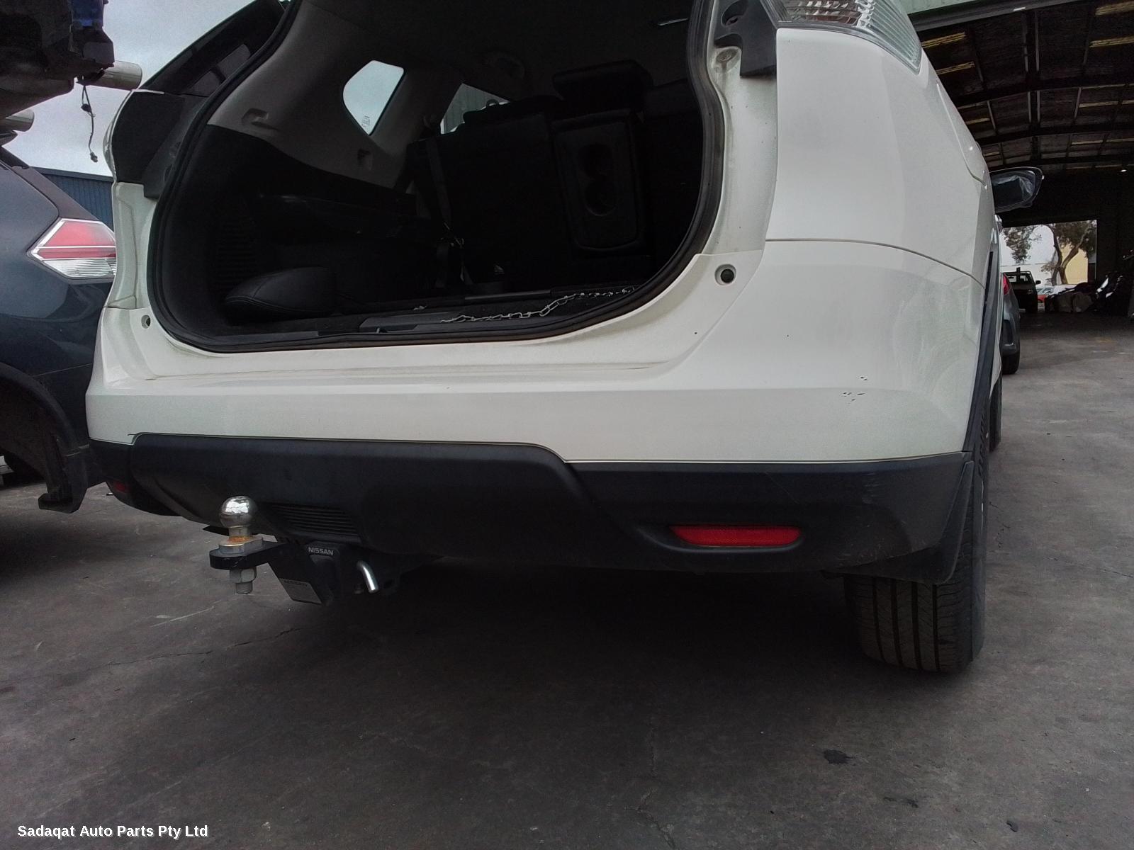 Nissan Xtrail Left Door Mirror
