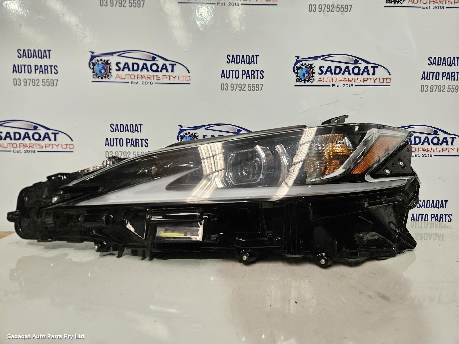 Lexus Es Series (13-) Left Headlamp